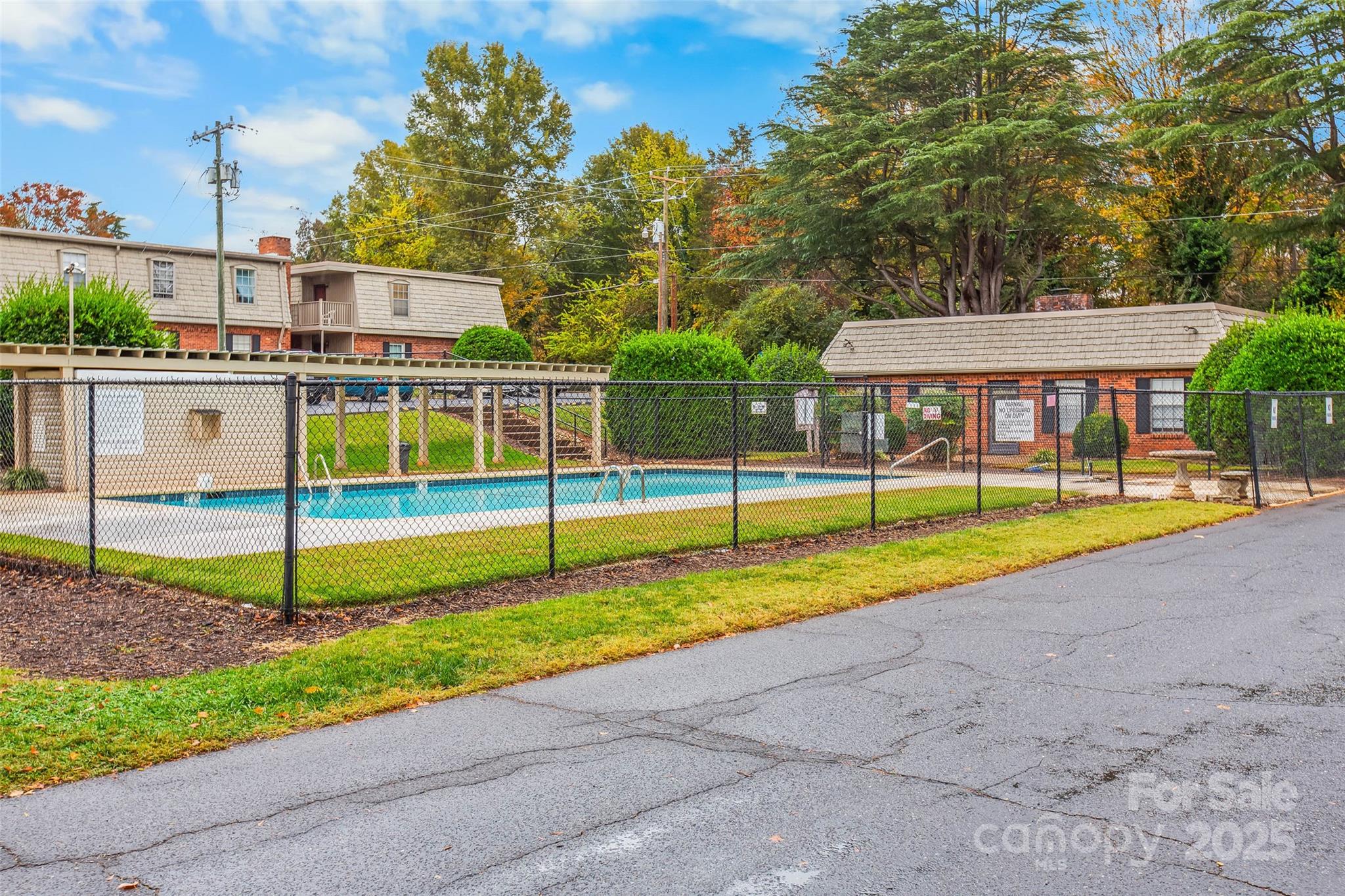 3824 Country Club Road Winston Salem NC 27104