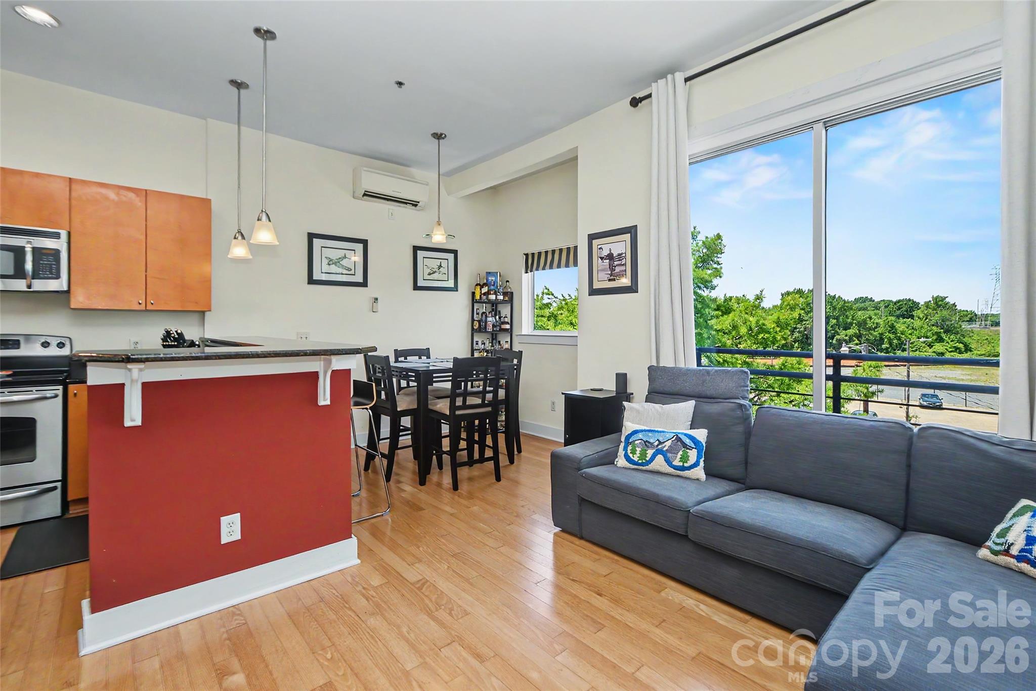 613 Mcninch Street Charlotte NC 28208