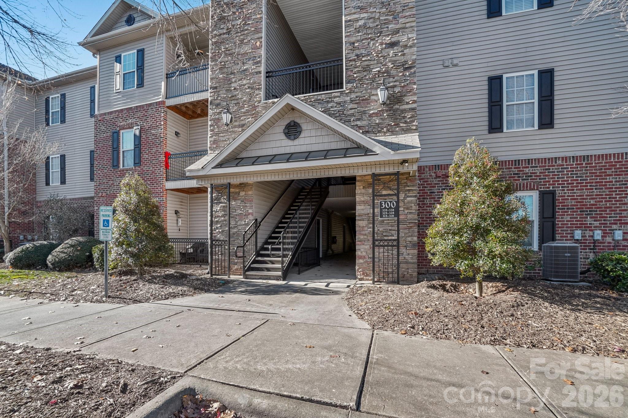 316 Appeldoorn Circle Asheville NC 28803
