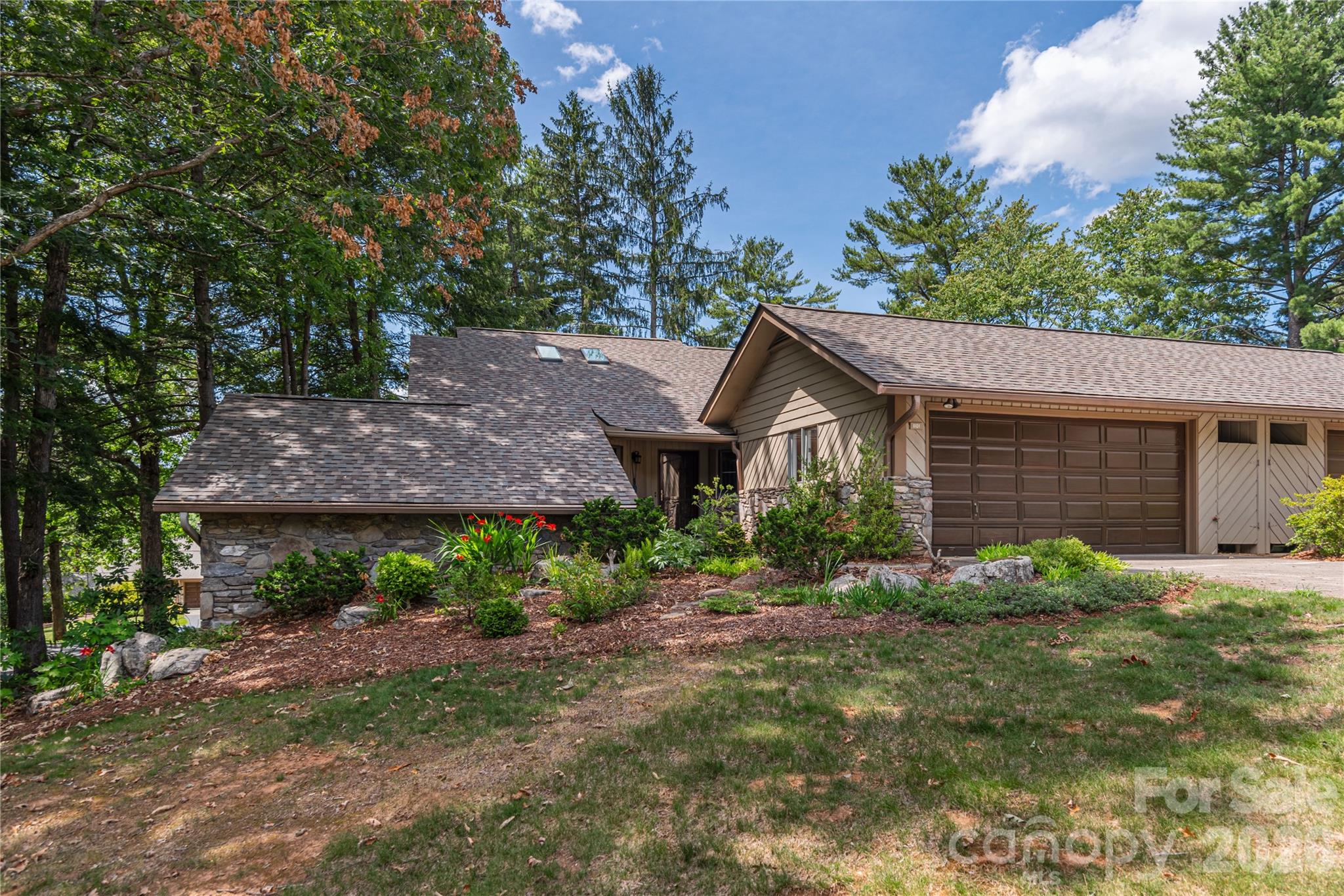Asheville NC, 1101 Timber Trail