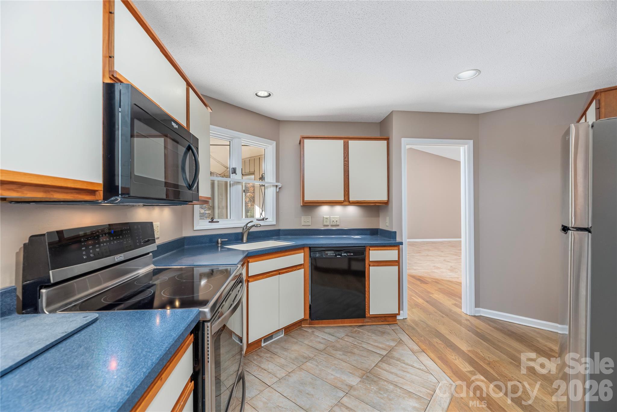 1101 Timber Trail Asheville NC 28804