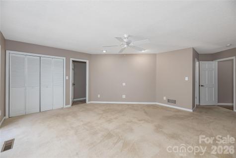 1101 Timber Trail Asheville NC 28804