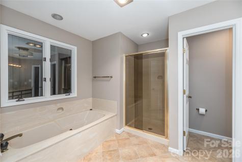 1101 Timber Trail Asheville NC 28804
