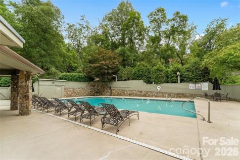 1101 Timber Trail Asheville NC 28804