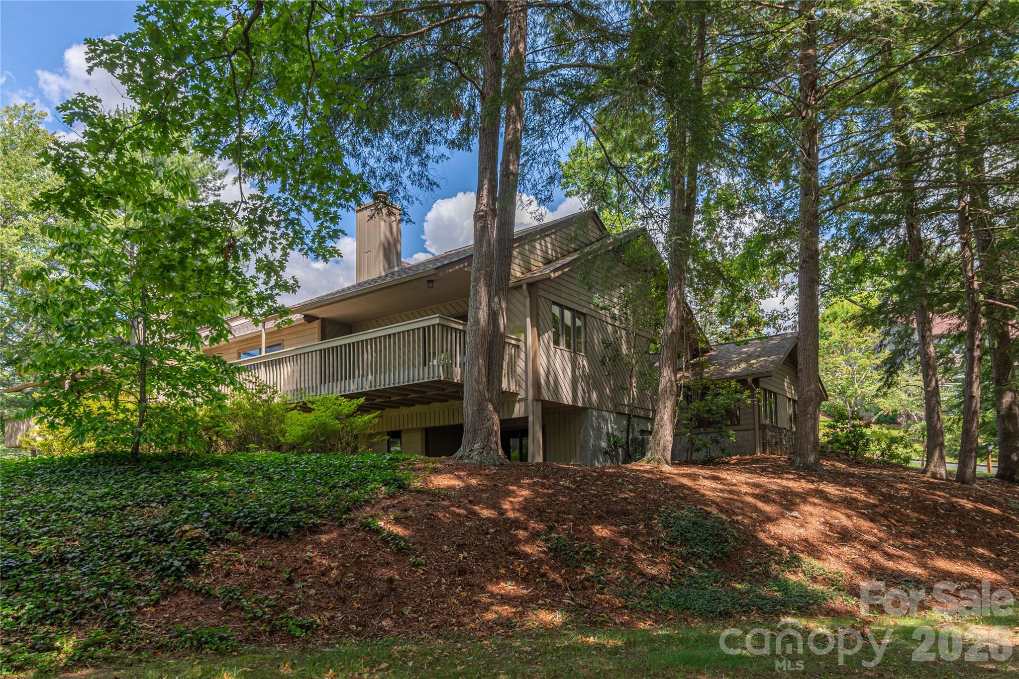 1101 Timber Trail Asheville NC 28804