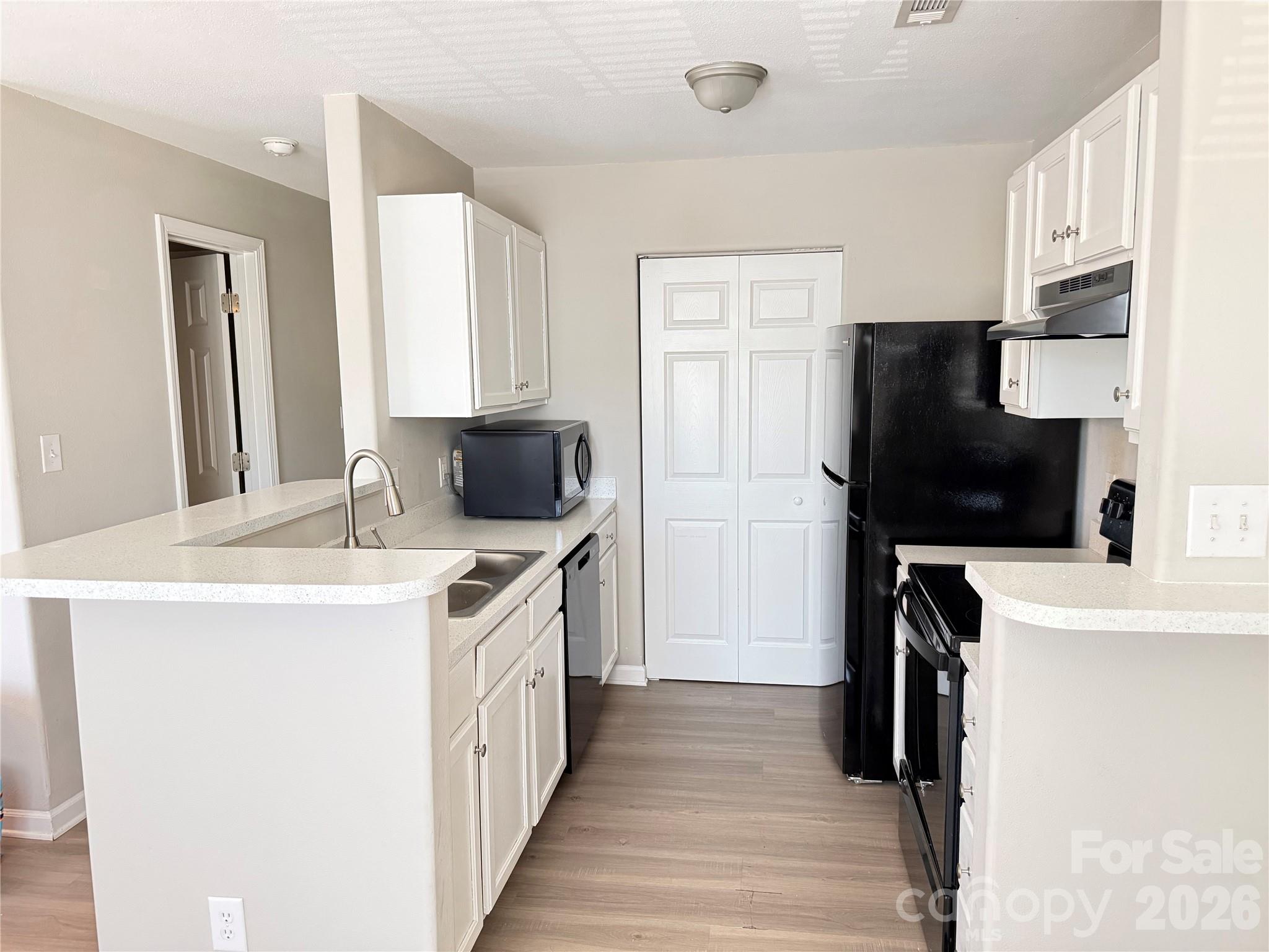 1063 Triece Lane Charlotte NC 28215