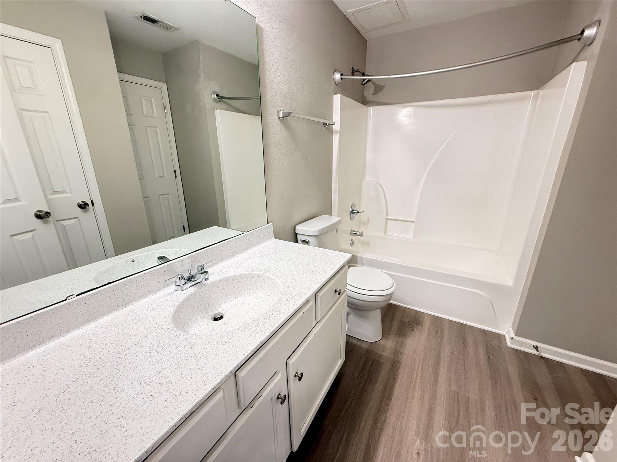 1063 Triece Lane Charlotte NC 28215