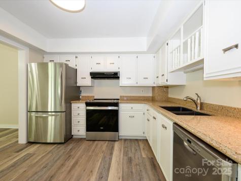203 Riverview Terrace Lake Wylie SC 29710