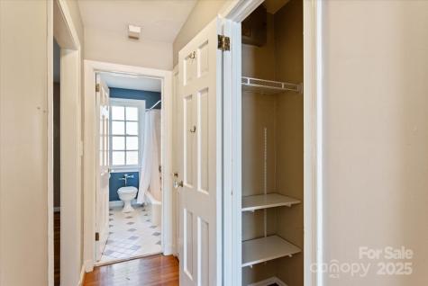 103 S Laurel Avenue Charlotte NC 28207