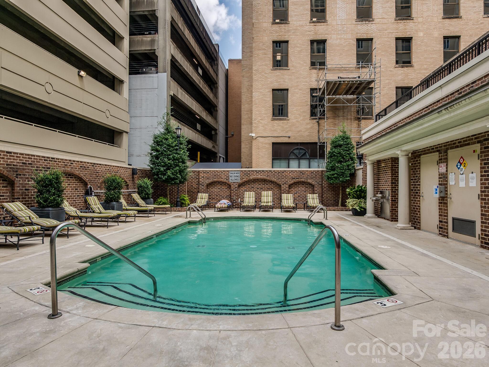 230 S Tryon Street Charlotte NC 28202