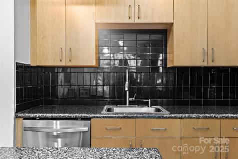 704 N Davidson Street Charlotte NC 28202