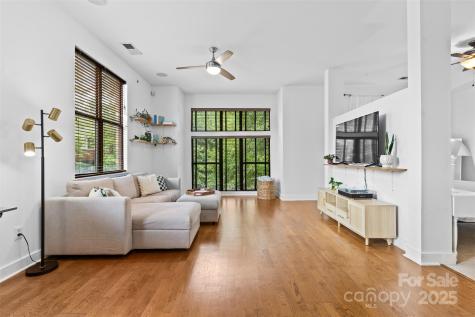 704 N Davidson Street Charlotte NC 28202