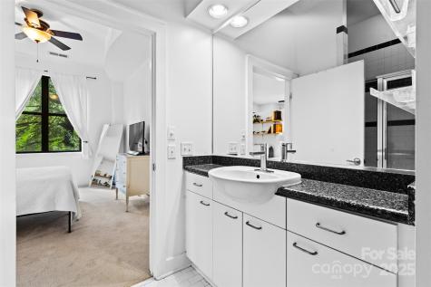 704 N Davidson Street Charlotte NC 28202