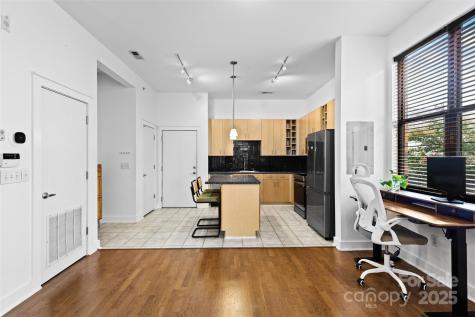 704 N Davidson Street Charlotte NC 28202