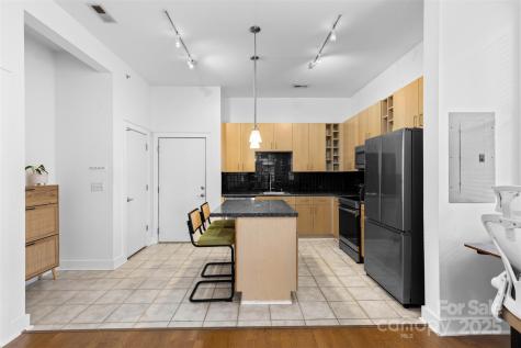 704 N Davidson Street Charlotte NC 28202