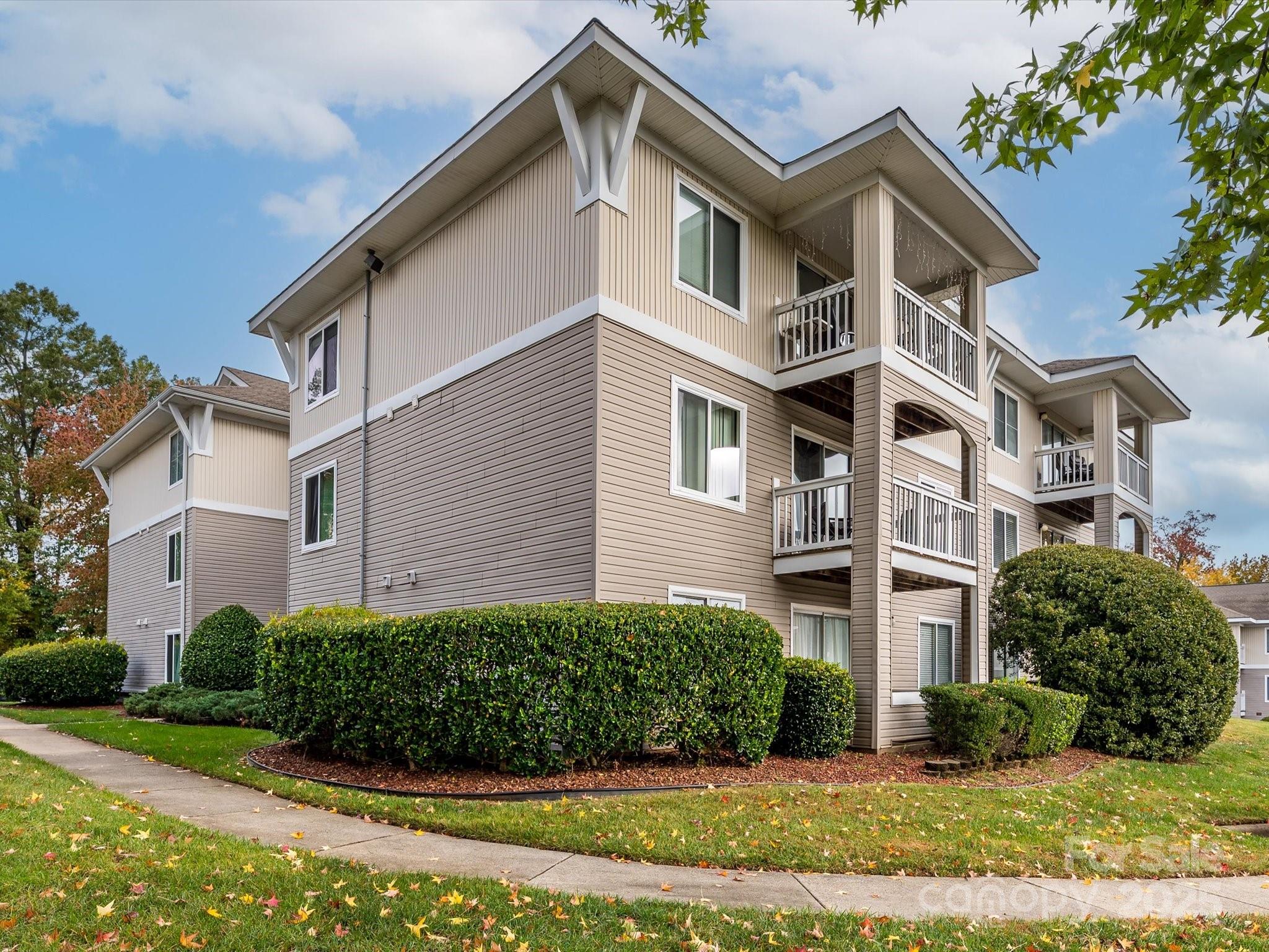 10005 Graduate Lane Charlotte NC 28262