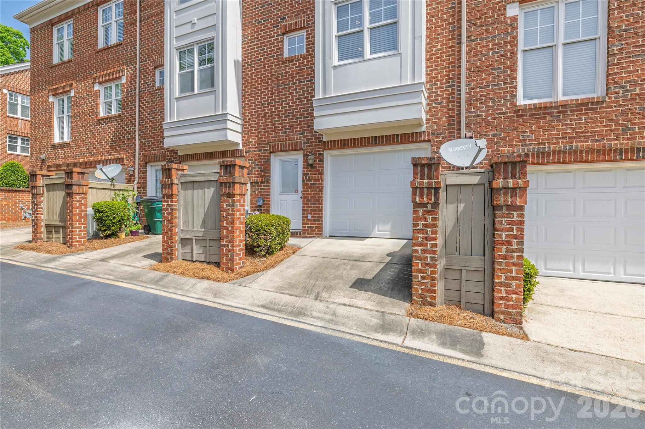 4912 S Hill View Drive Charlotte NC 28210