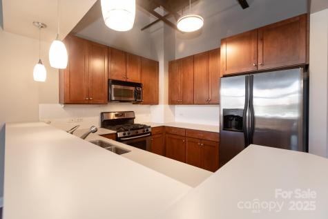 3920 Sharon Road Charlotte NC 28211