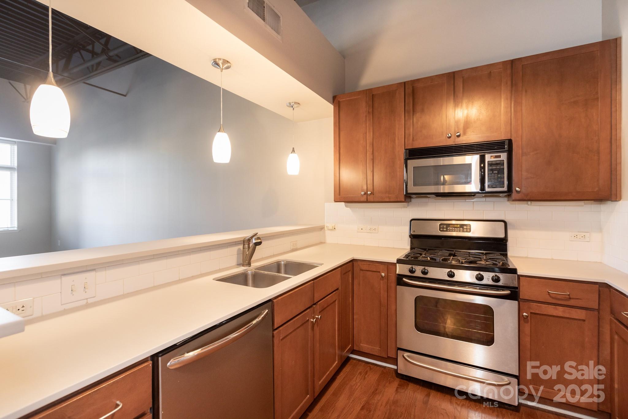 3920 Sharon Road Charlotte NC 28211