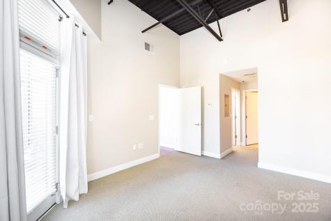 3920 Sharon Road Charlotte NC 28211