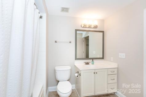 3920 Sharon Road Charlotte NC 28211