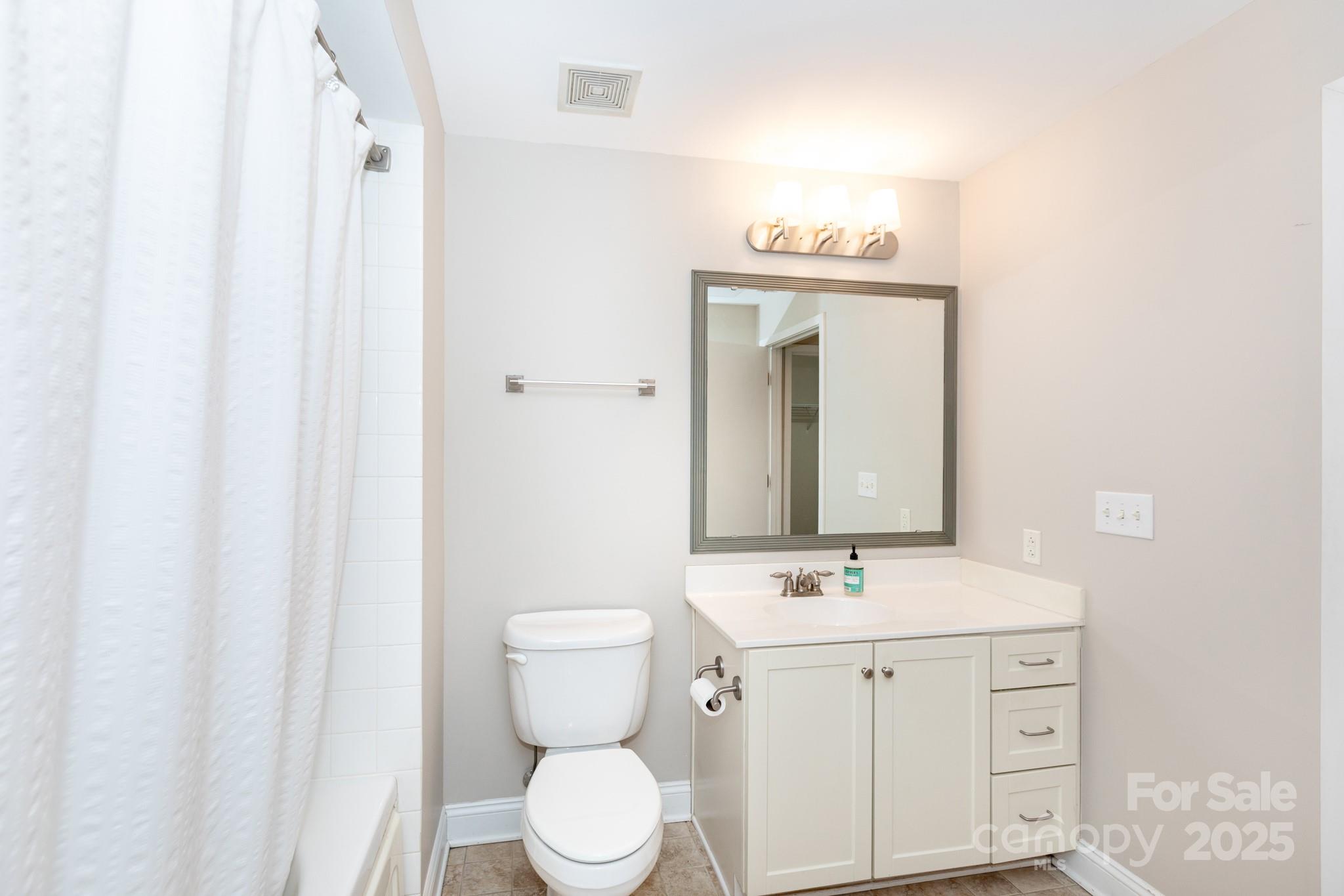 3920 Sharon Road Charlotte NC 28211