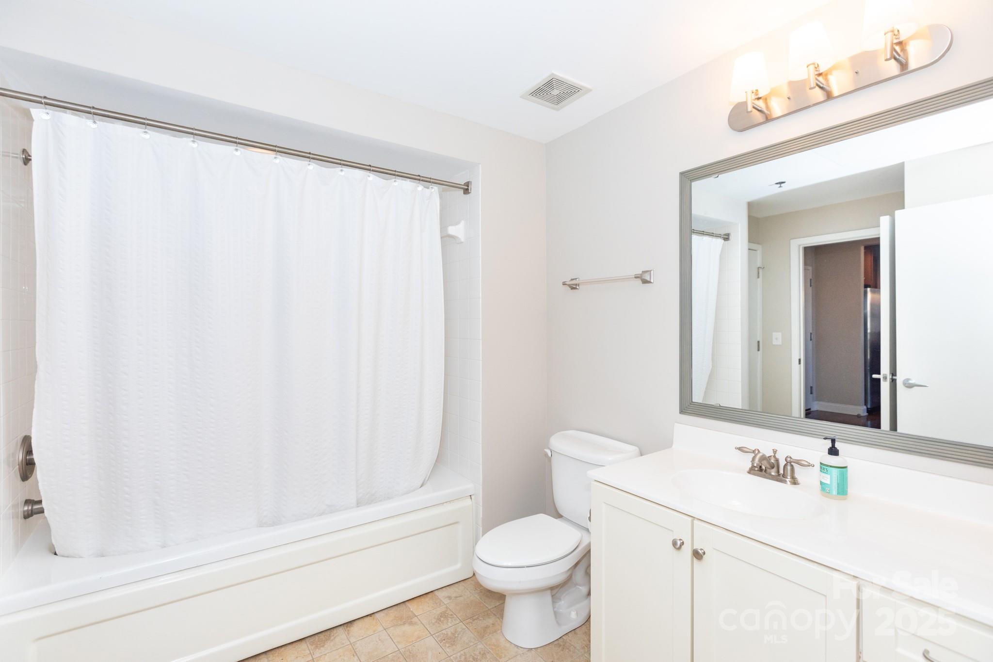 3920 Sharon Road Charlotte NC 28211
