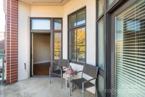 3920 Sharon Road Charlotte NC 28211