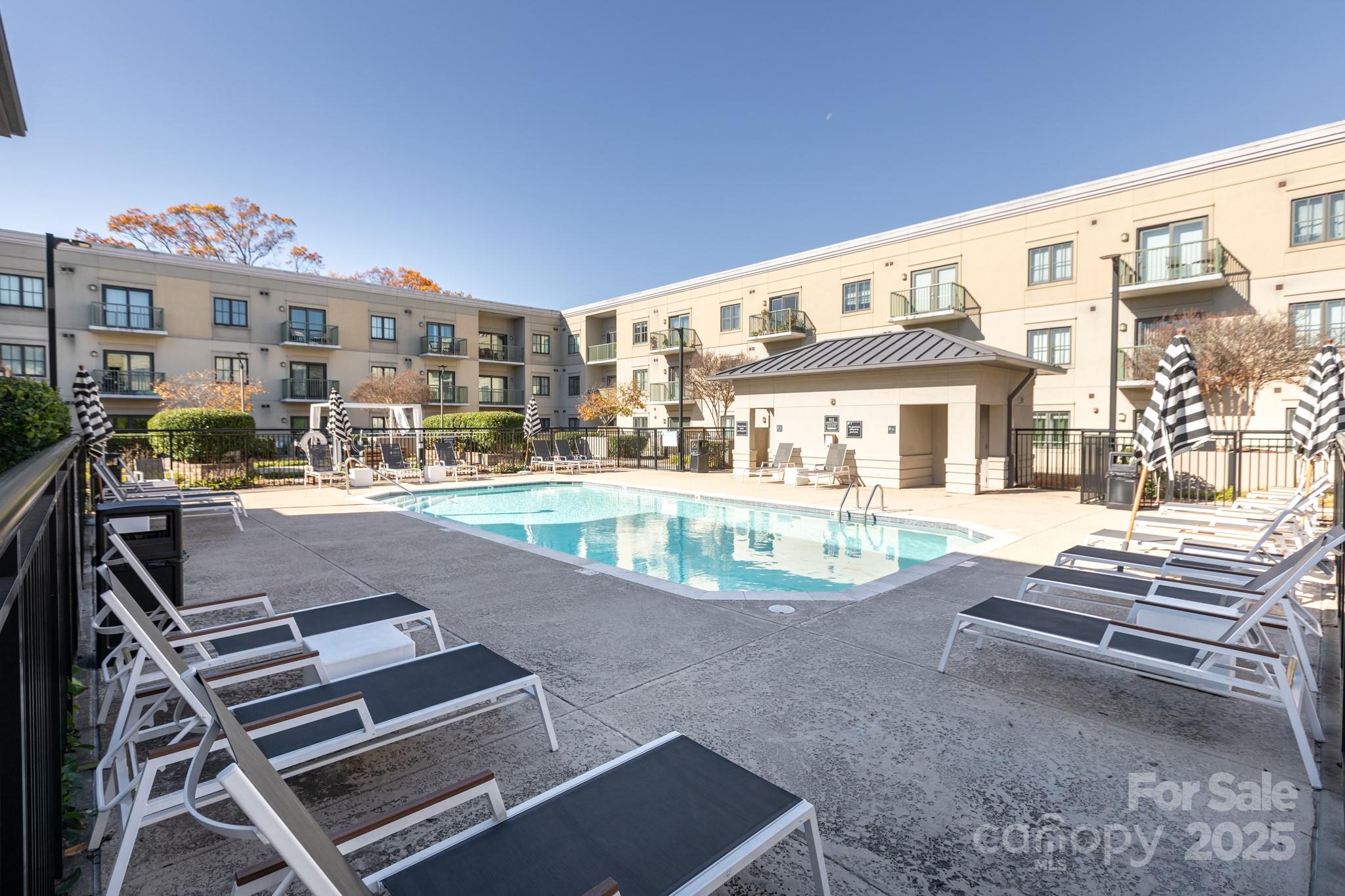 3920 Sharon Road Charlotte NC 28211
