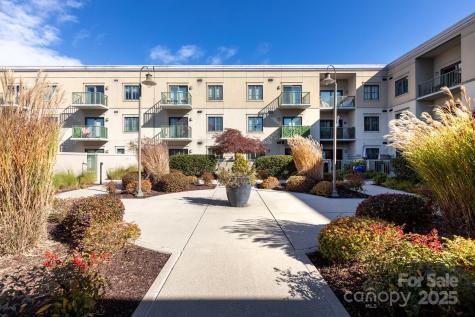 3920 Sharon Road Charlotte NC 28211