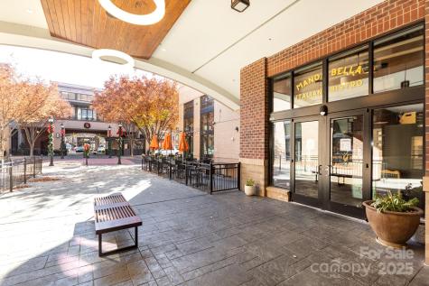 3920 Sharon Road Charlotte NC 28211
