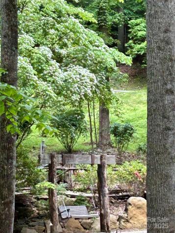 300 Creekside Way Burnsville NC 28714