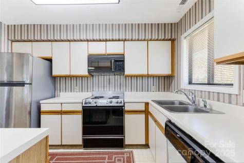 38 Bunker Court Caswell Beach NC 28465