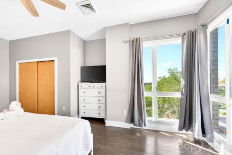 45 Asheland Avenue Asheville NC 28801