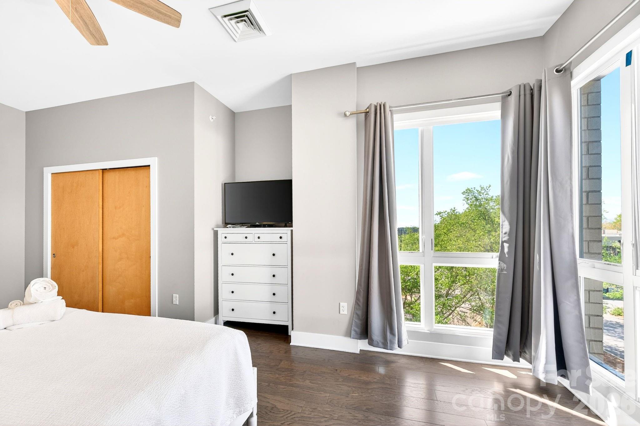 45 Asheland Avenue Asheville NC 28801