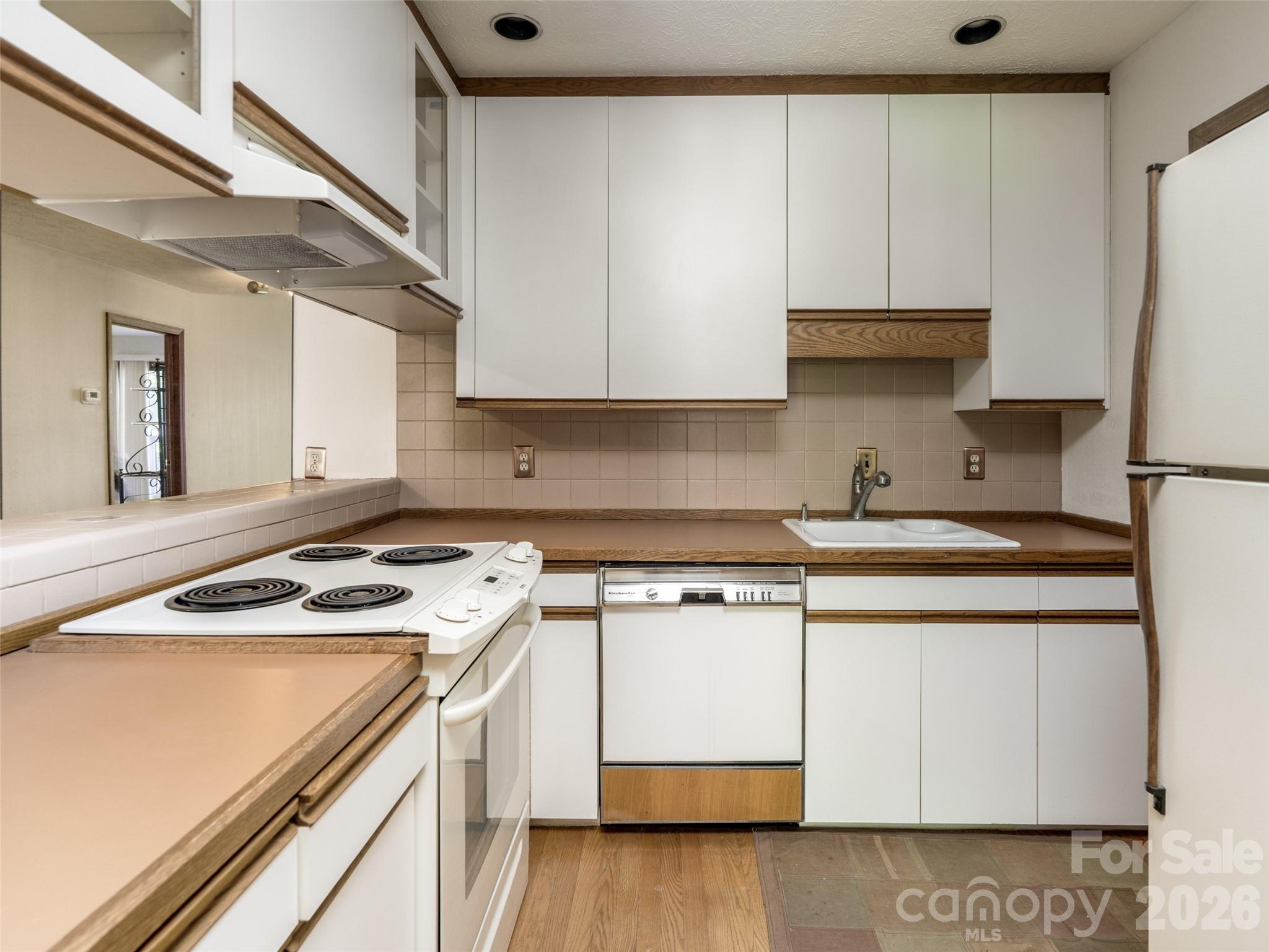 38 Ravencroft Lane Asheville NC 28803
