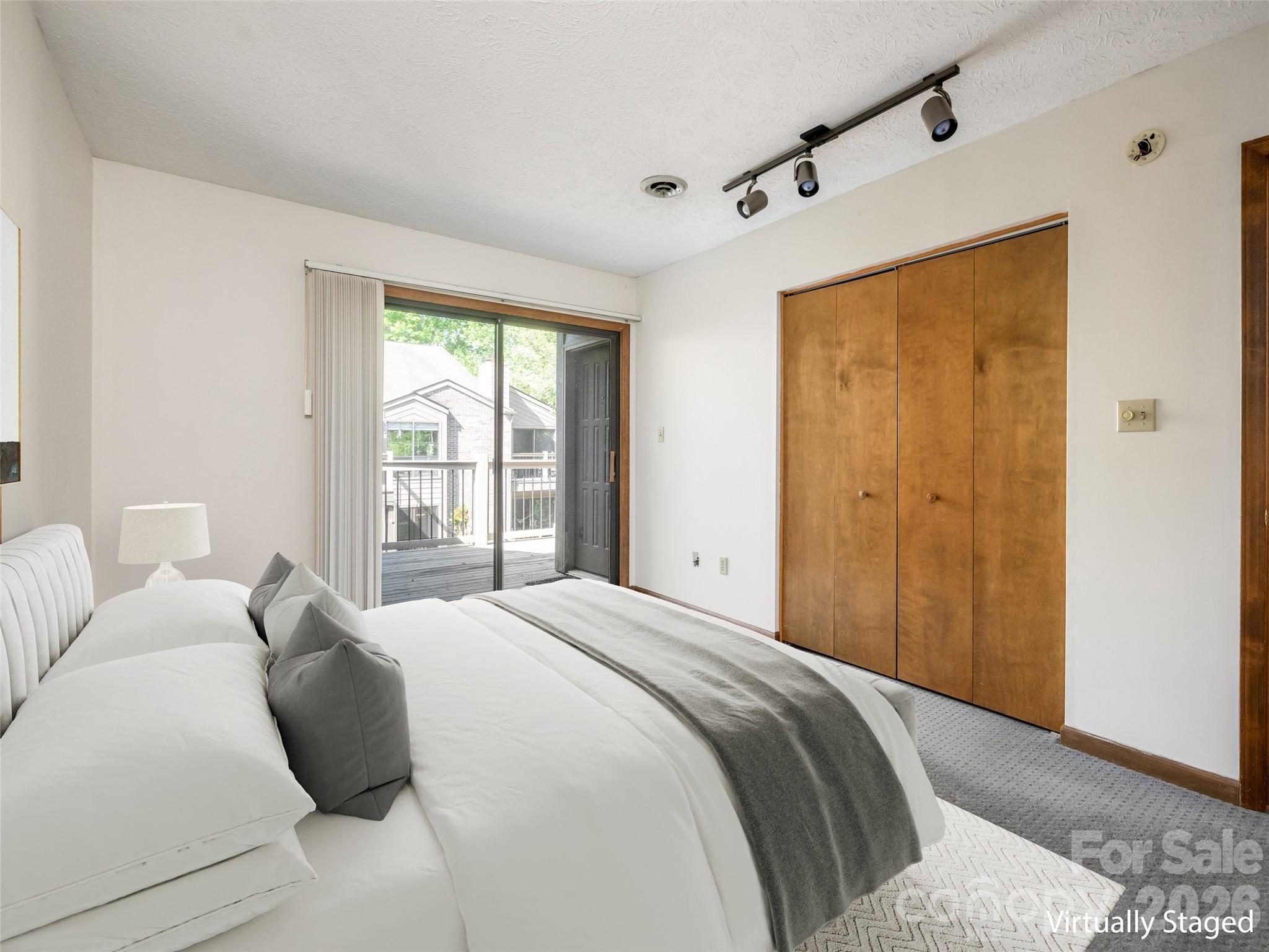 38 Ravencroft Lane Asheville NC 28803