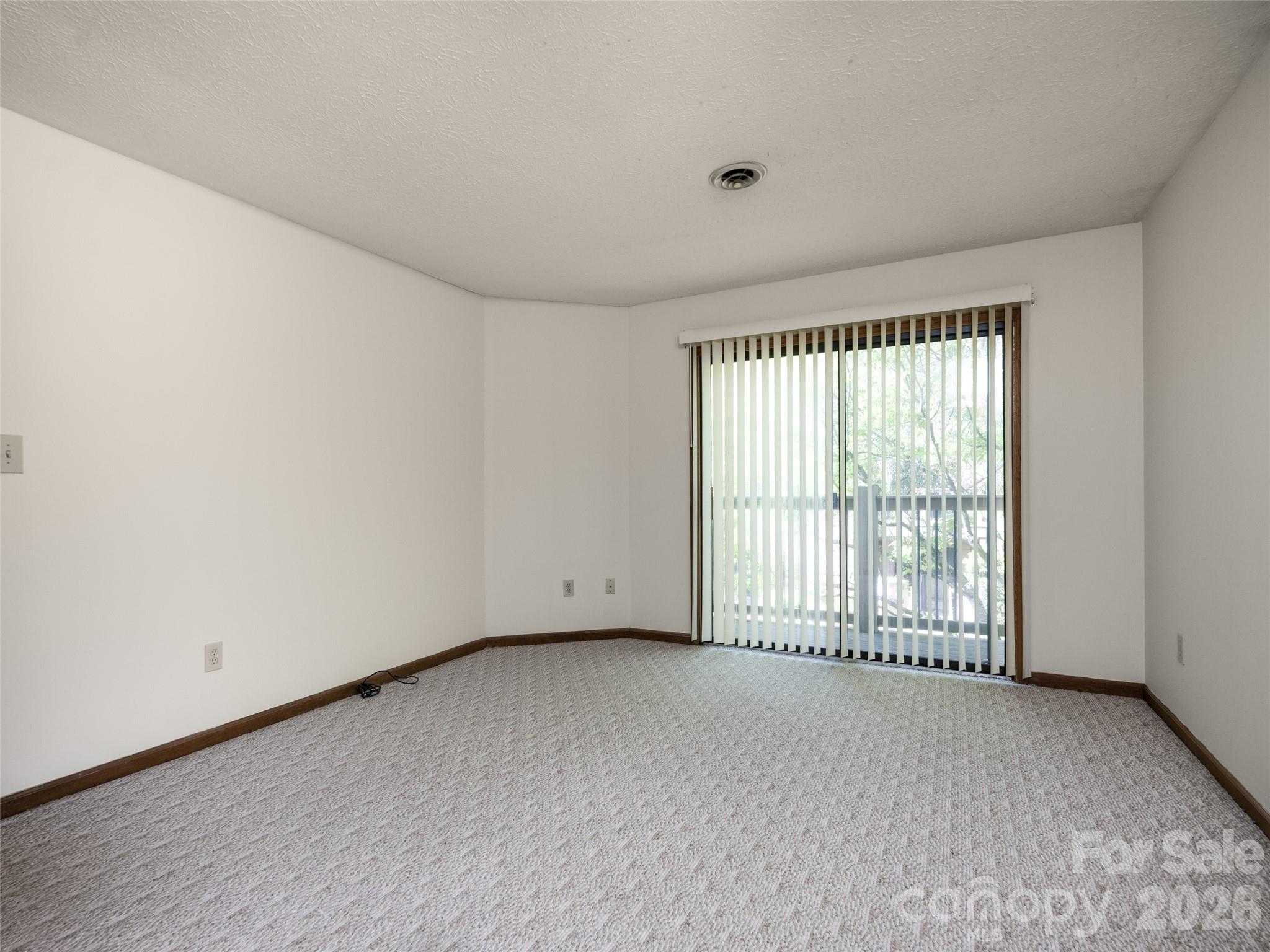 38 Ravencroft Lane Asheville NC 28803