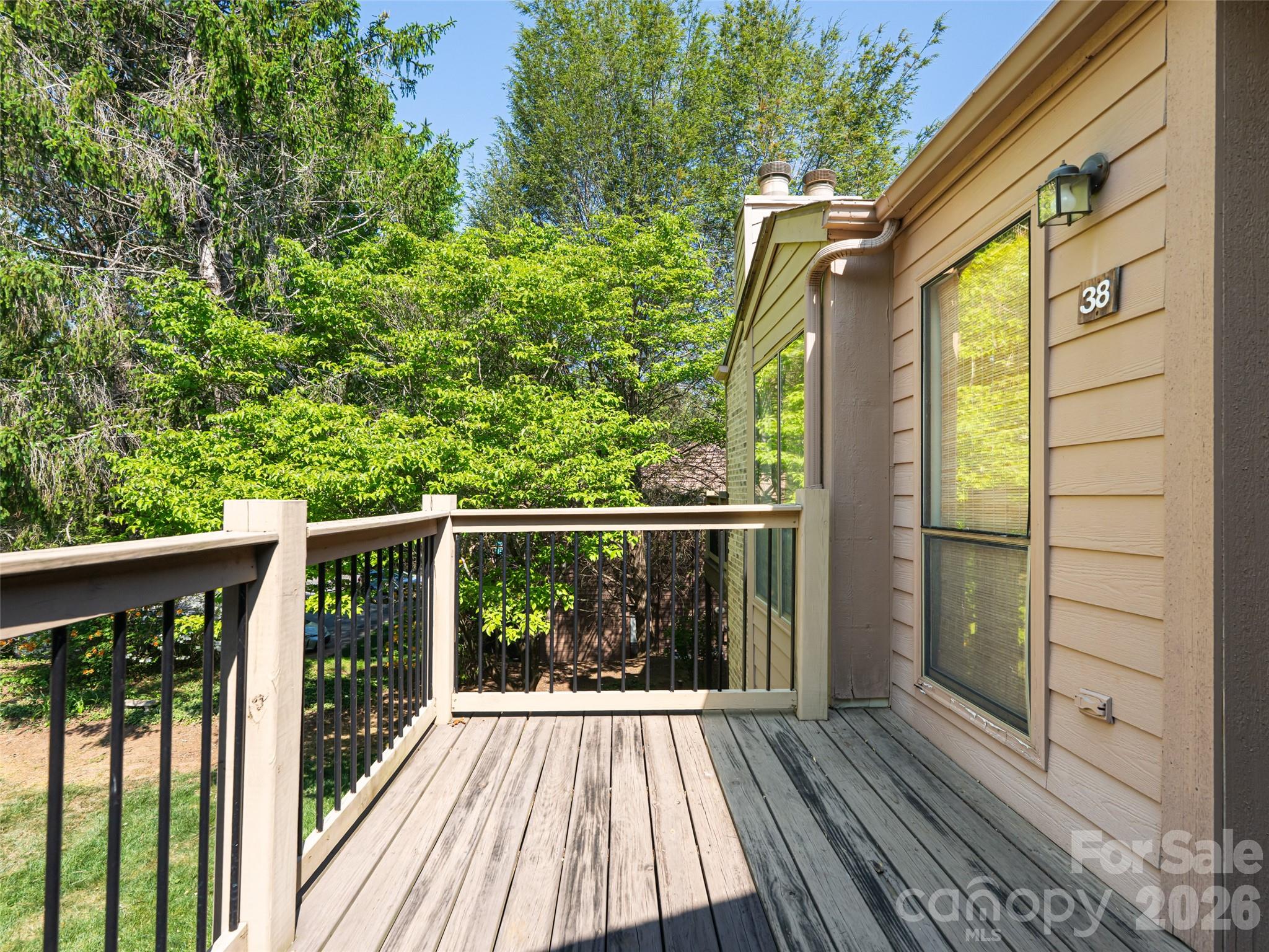 38 Ravencroft Lane Asheville NC 28803