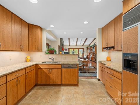 80 Stony Ridge Asheville NC 28804
