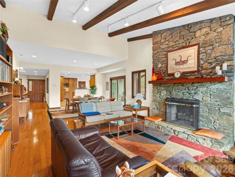 80 Stony Ridge Asheville NC 28804