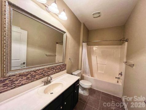 415 Appeldoorn Circle Asheville NC 28803
