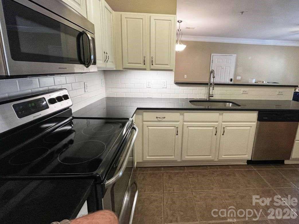 415 Appeldoorn Circle Asheville NC 28803
