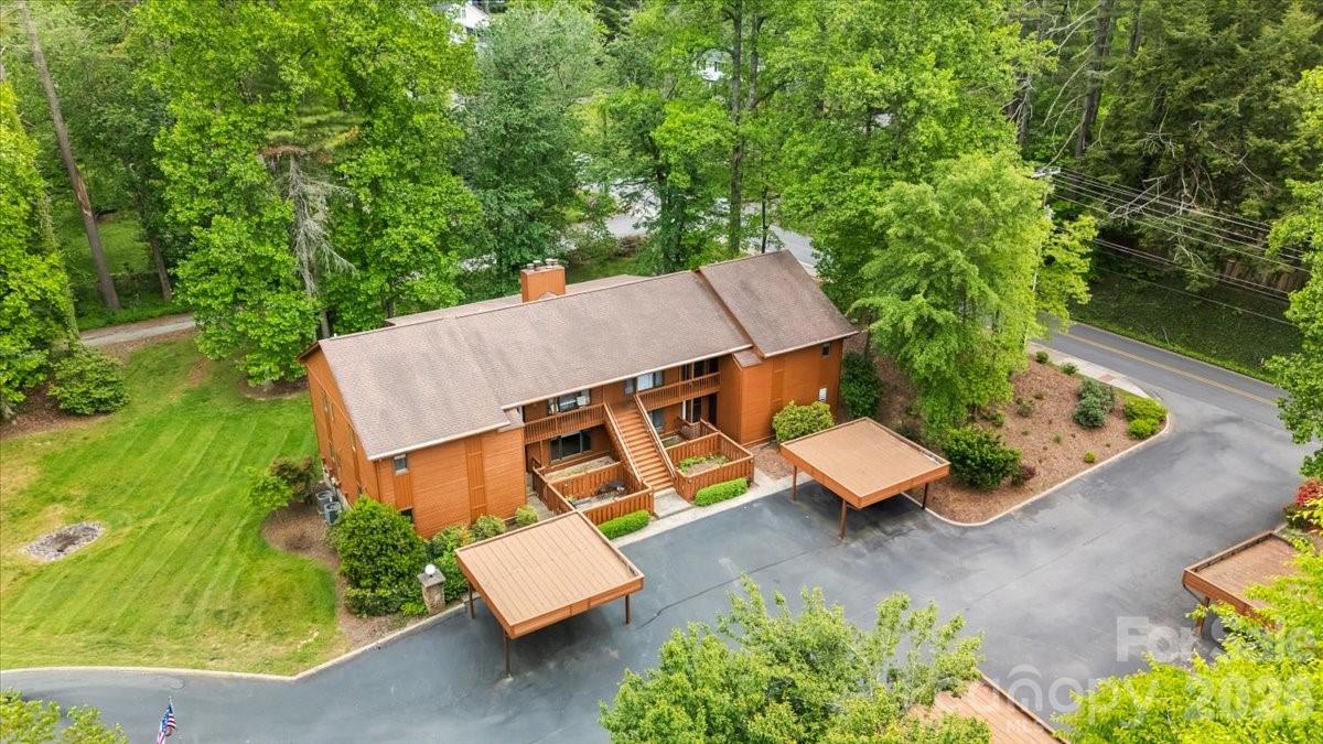 16 Woodsong Lane Brevard NC 28712