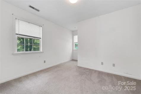 110 Lakeview Court Brevard NC 28712