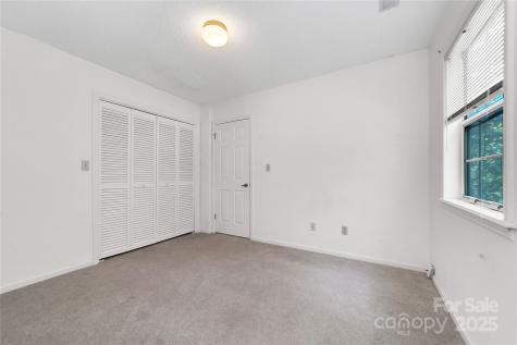110 Lakeview Court Brevard NC 28712