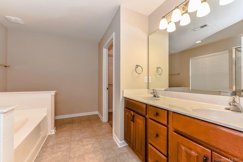 2229 Whitford Lane Charlotte NC 28210