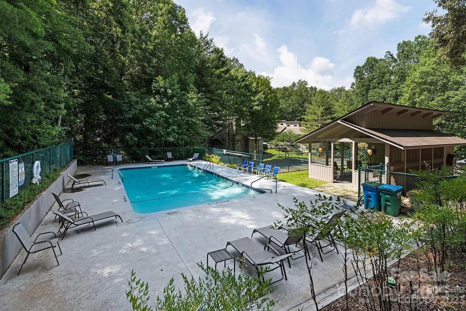 31 Cedarwood Lane Asheville NC 28803