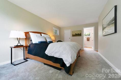 216 Tinequa Drive Brevard NC 28712