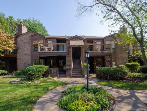 40 Ravencroft Lane Asheville NC 28803